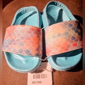 NWT Cappelli Bany Girla Sandals ., Sz 4-5